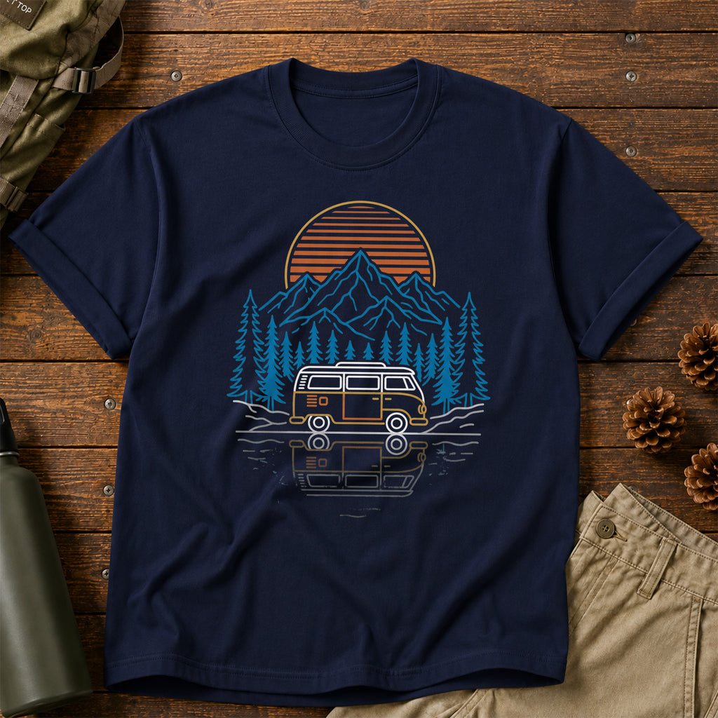 RV Car Retro 80s T-Shirt