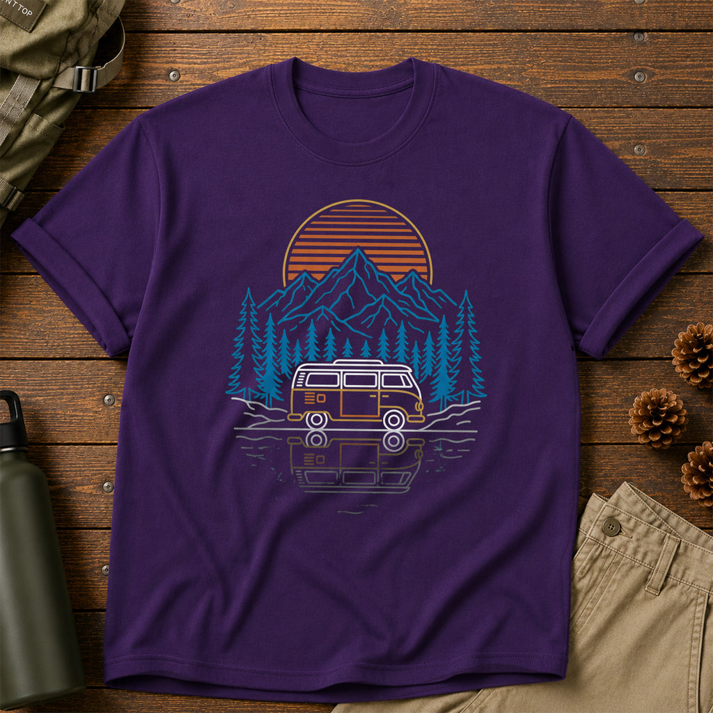 RV Car Retro 80s T-Shirt